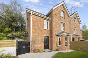 Photo 14- click for photo gallery